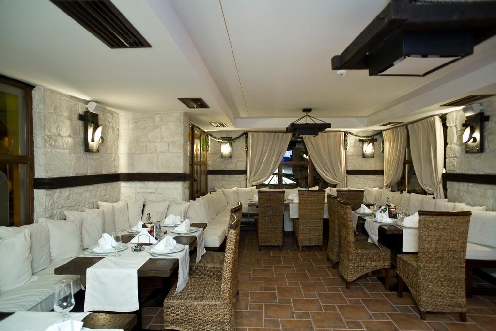 Семеен Хотел Опера Burgas Exterior photo